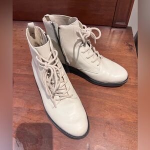 Everlane white lace up boots